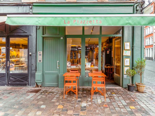 LA PIAZZETTA 